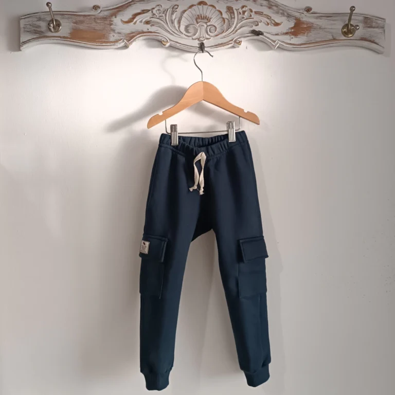 JOGGER CARGO NIÑO FRIZA AZUL MARINO