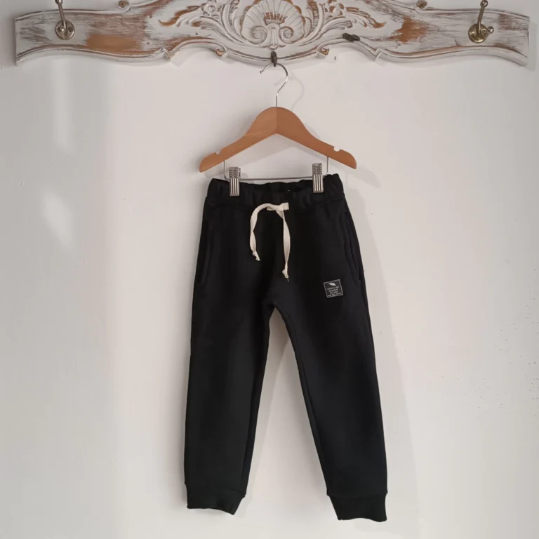 BABUCHA FRIZA NIÑO NEGRO